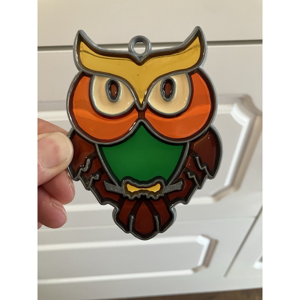 Vintage Owl Suncatcher Plastic Stained Glass Style Hanging Ornament Retro Decor